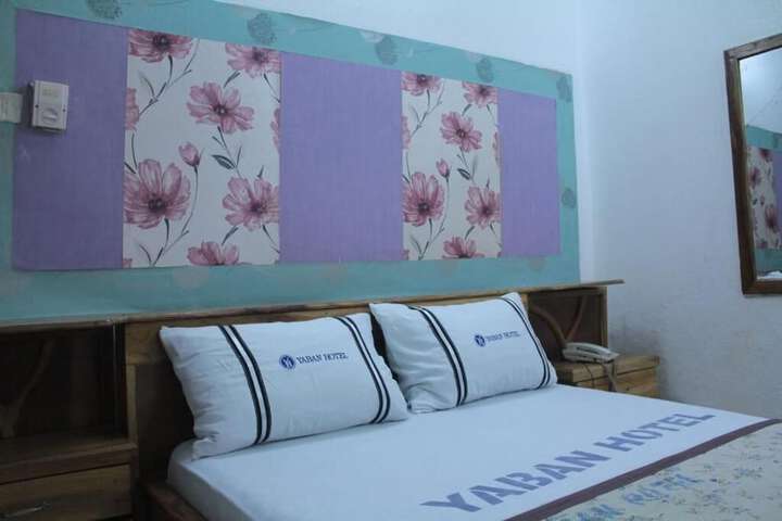 Room 16 of 26