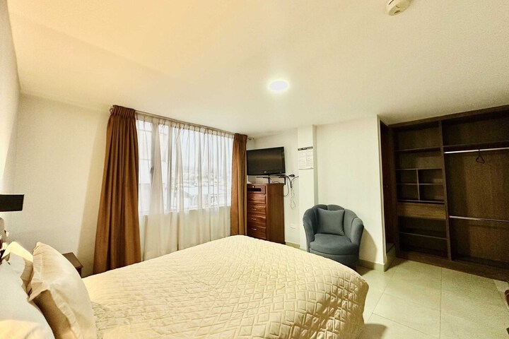 Room 15 of 51