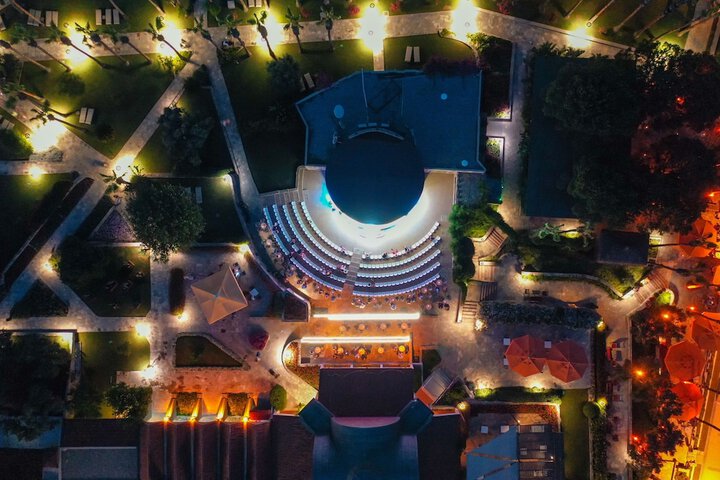 Hotel 228 of 242