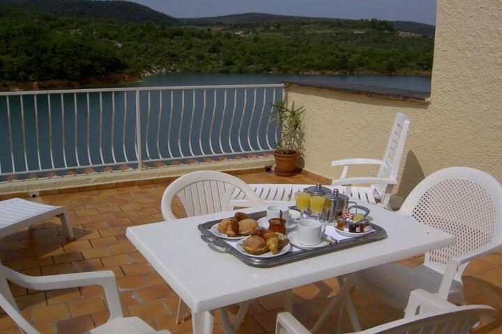 General 22 of 36