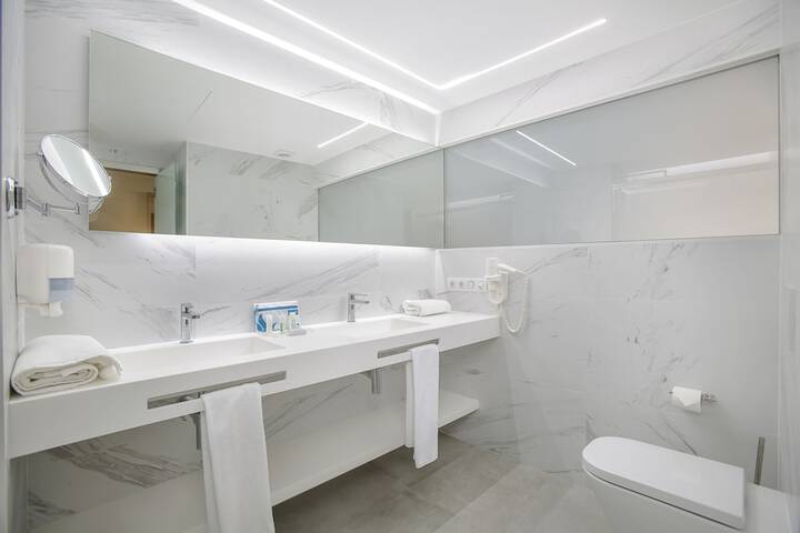 Bathroom Interior Photo