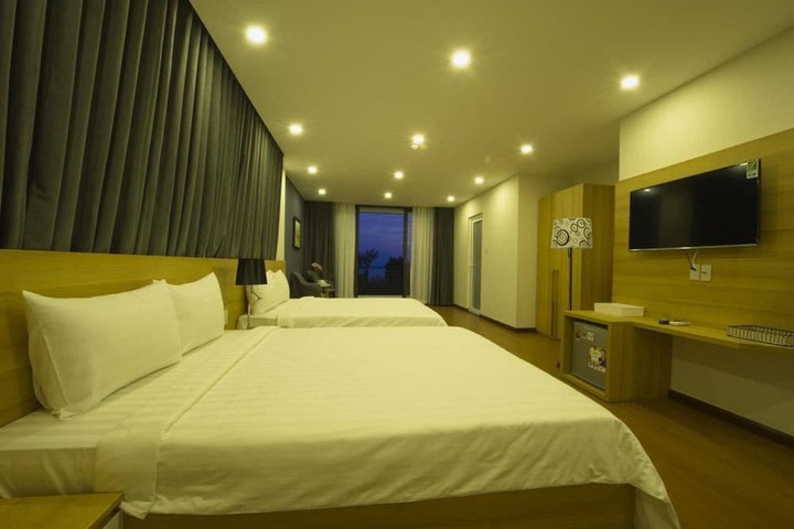 Room 22 of 81