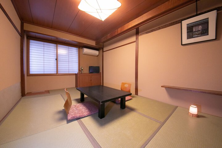 Room 17 of 68