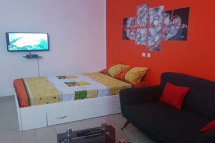 Room 7 of 13
