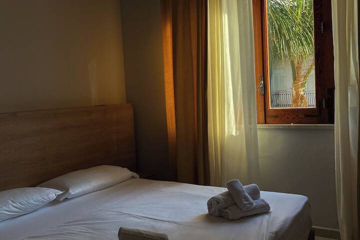 Room 6 of 55