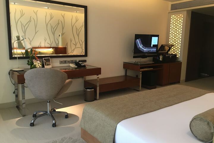 Room 7 of 31