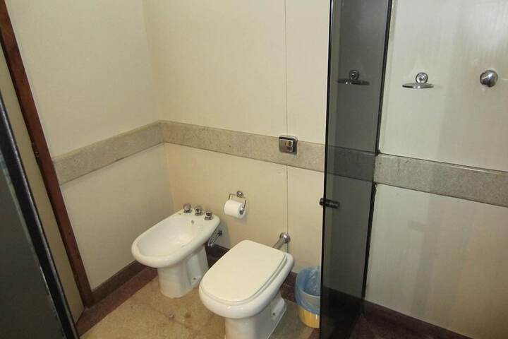 Room 35 of 43