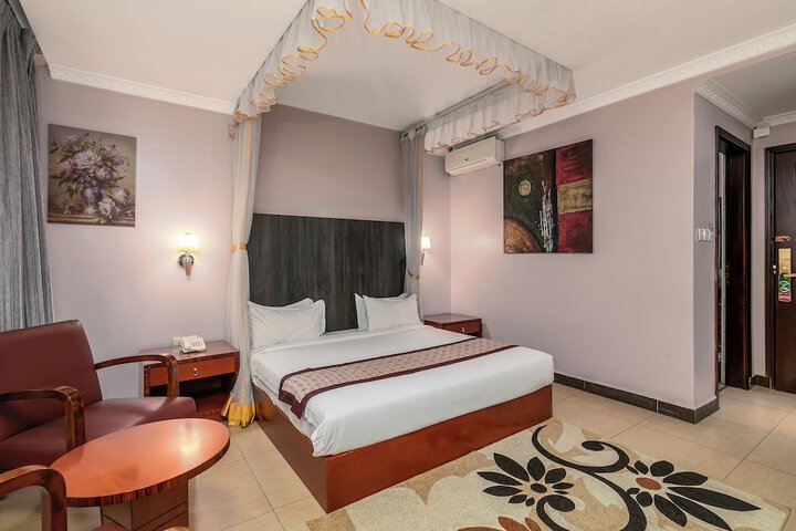 Room 29 of 75