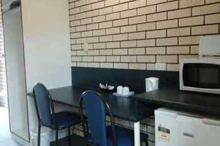 Room 16 of 23