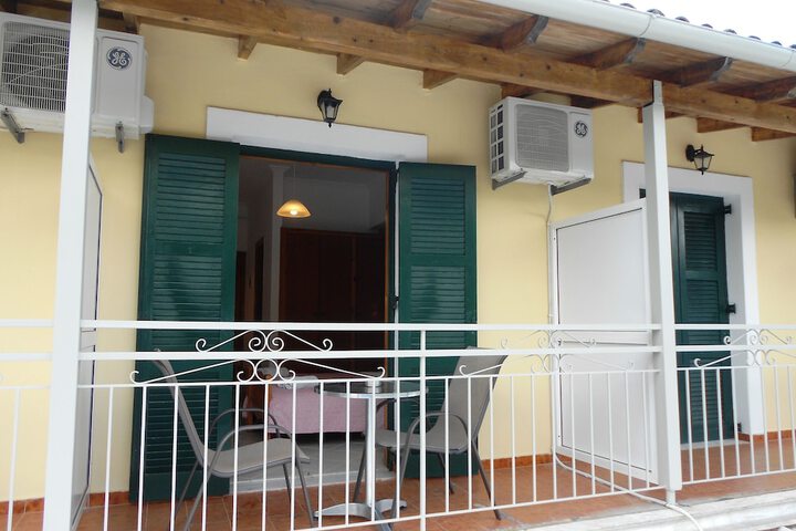 Terrace/Patio 11 of 24