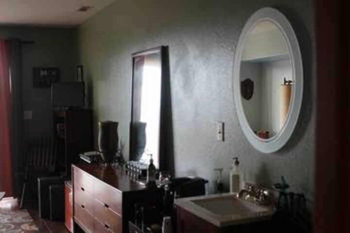 Room 3 of 54