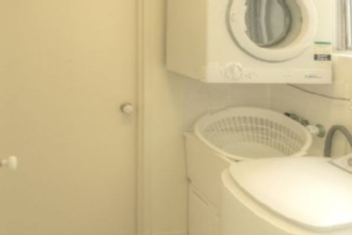 Laundry 48 of 180