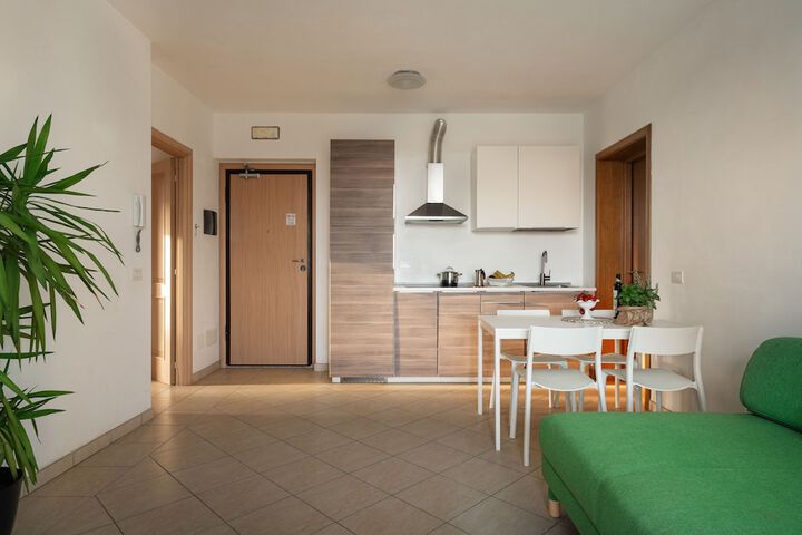 Room 43 of 94