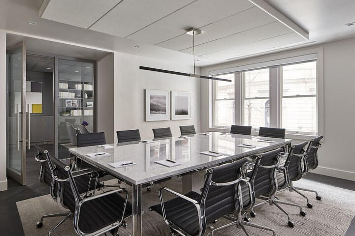 Business Center 48 of 49