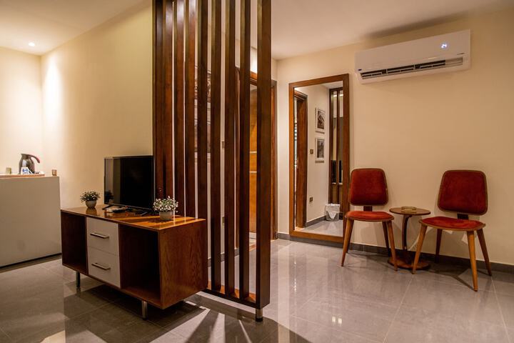Room 44 of 87