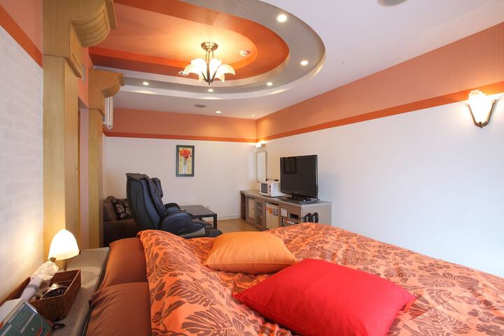 Room 5 of 56