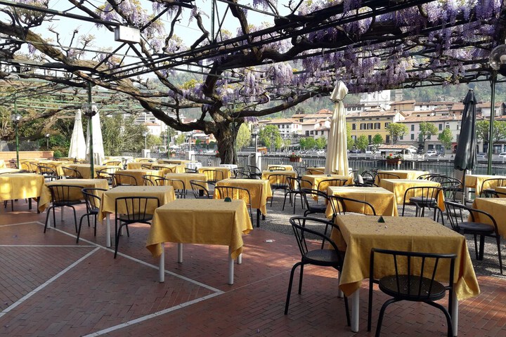Terrace/Patio 29 of 34