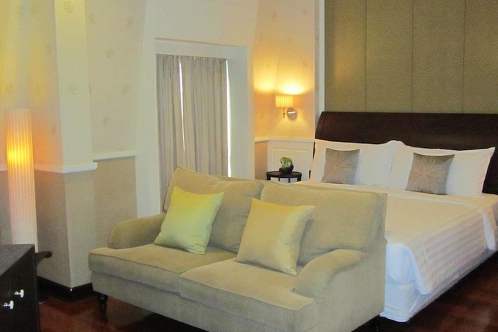 Room 10 of 47