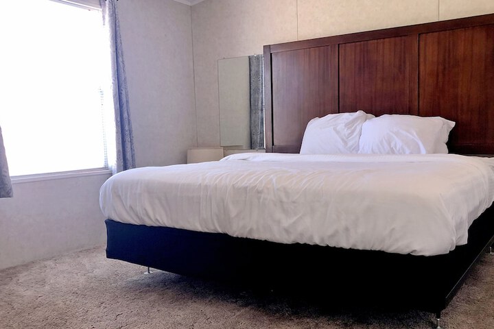 Room 27 of 116