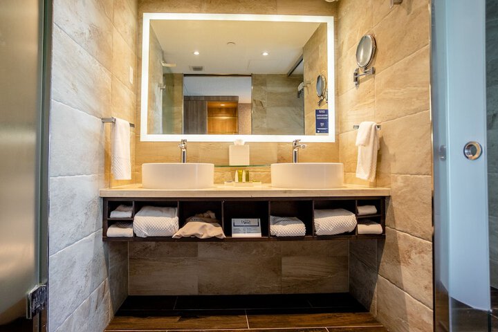 Bath Photo