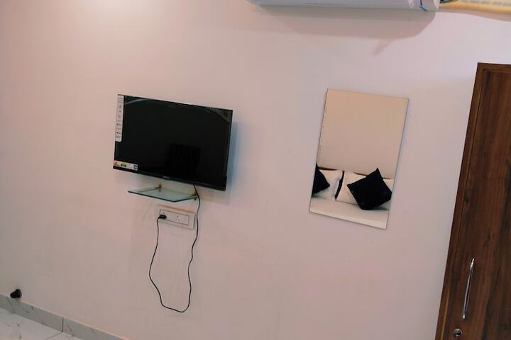 Room 18 of 64