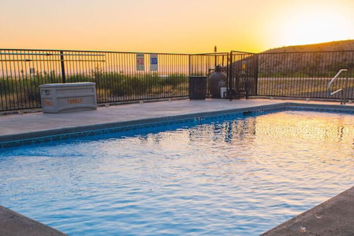 Pool 12 of 16