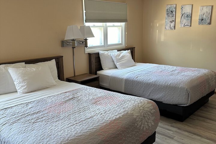 Room 13 of 48
