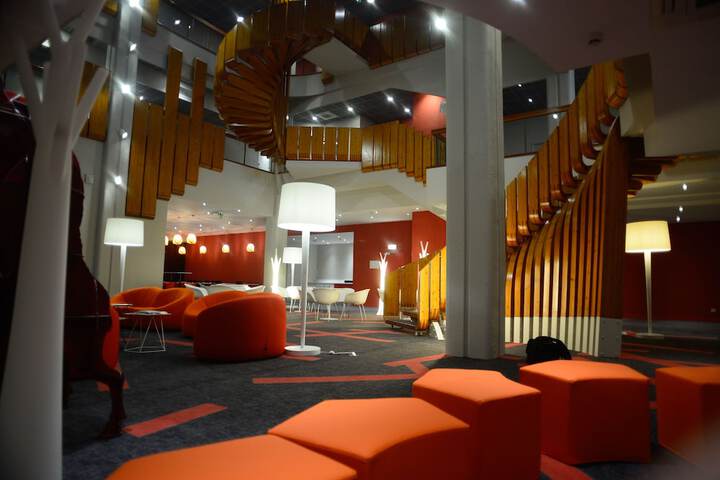 Hotel Lobby