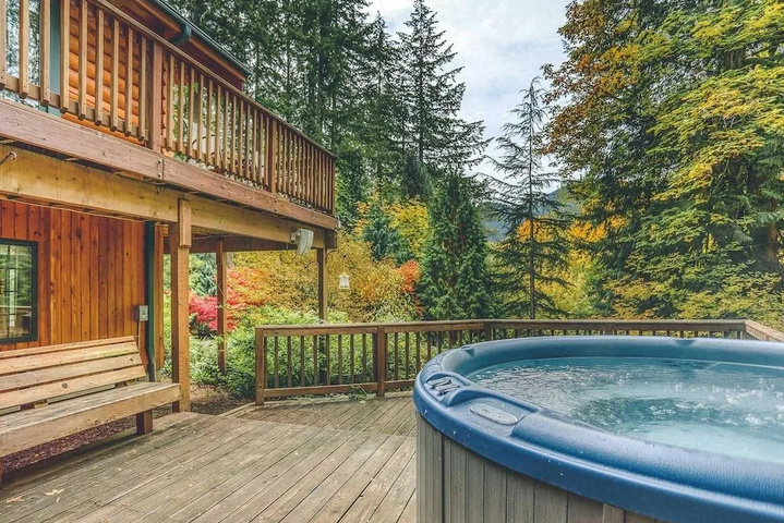 Pool 12 of 22