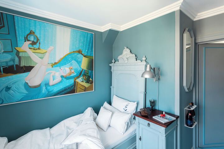 Room 22 of 68