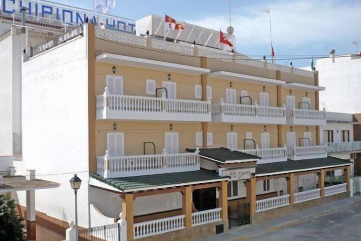 Hotel 45 of 48