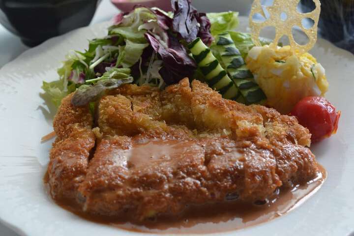 Dining Photos