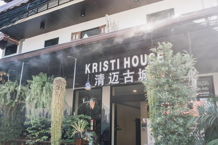 Hotel 63 of 65