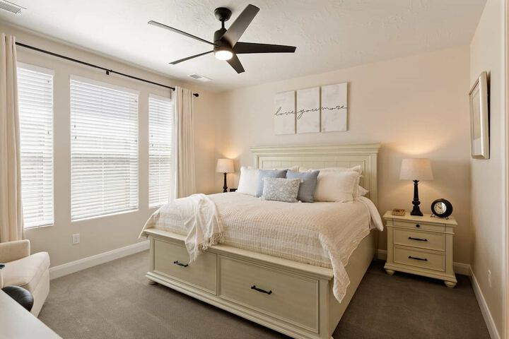 Room 2 of 54
