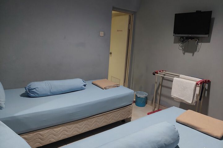 Room 13 of 41