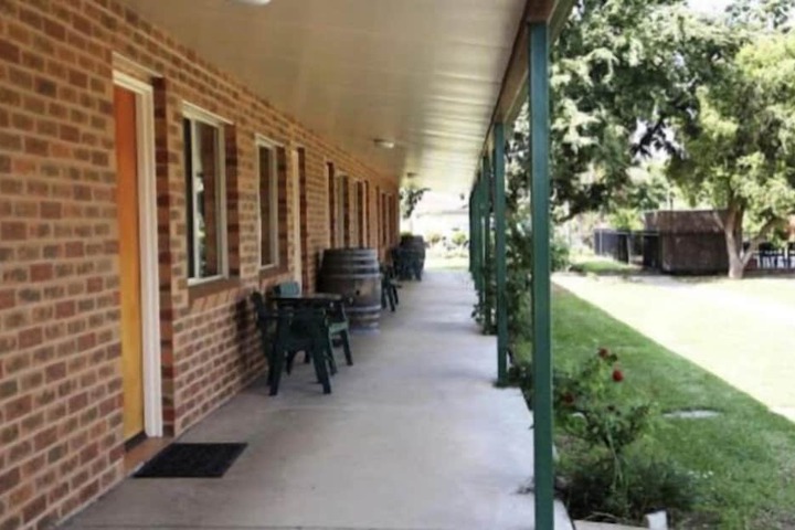 Property Grounds 39 of 46