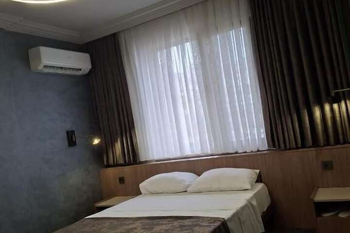 Room 5 of 55