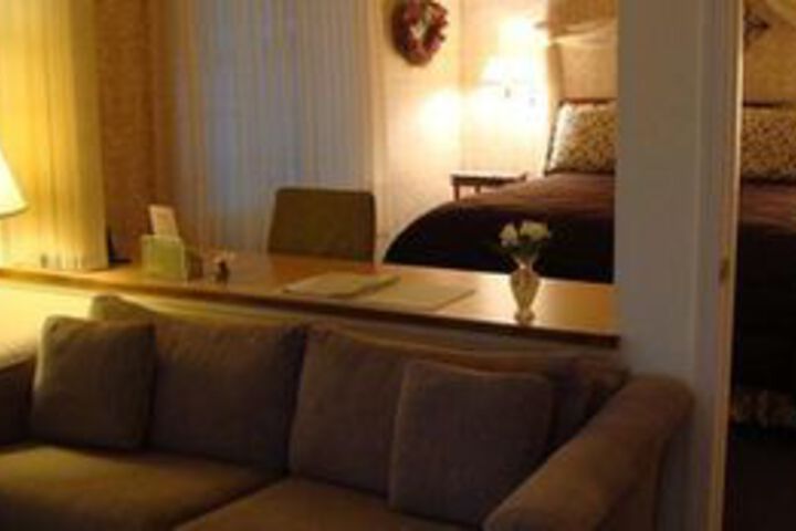 Room 32 of 35