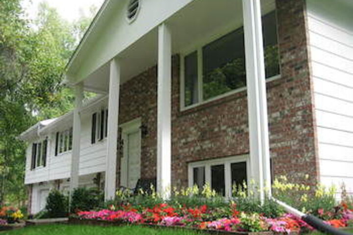 Golden Umbrella Bed and Breakfast in Fairbanks, AK