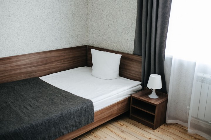 Room 15 of 60
