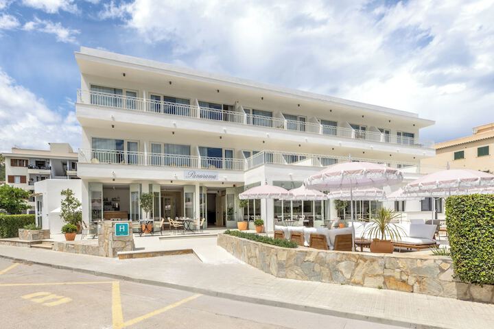 Hotel Entry