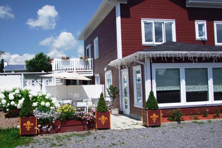 Motel Canadien
