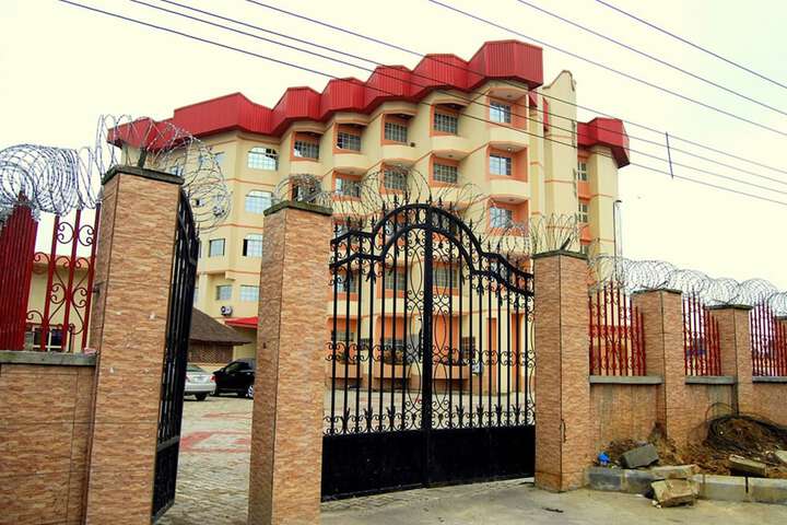 Emerald Hotel