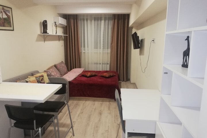 Room 81 of 128