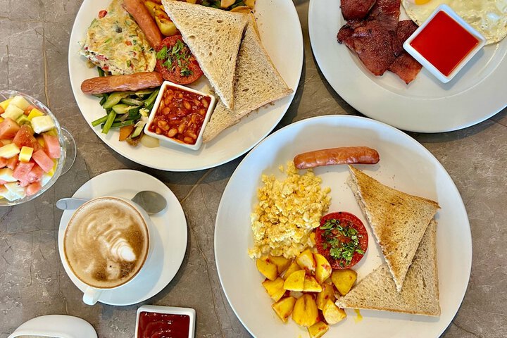 Breakfast/Coffee Service 11 of 14