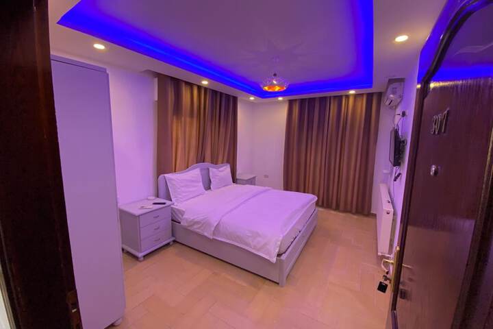 Room 15 of 44