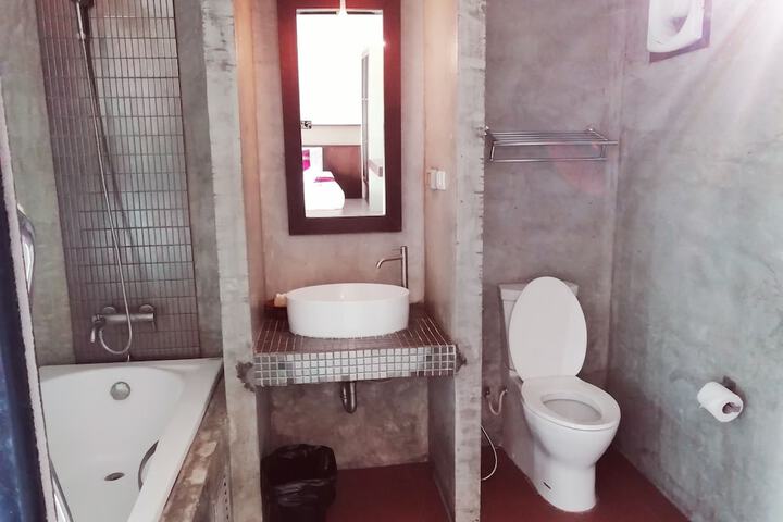 Room 40 of 74