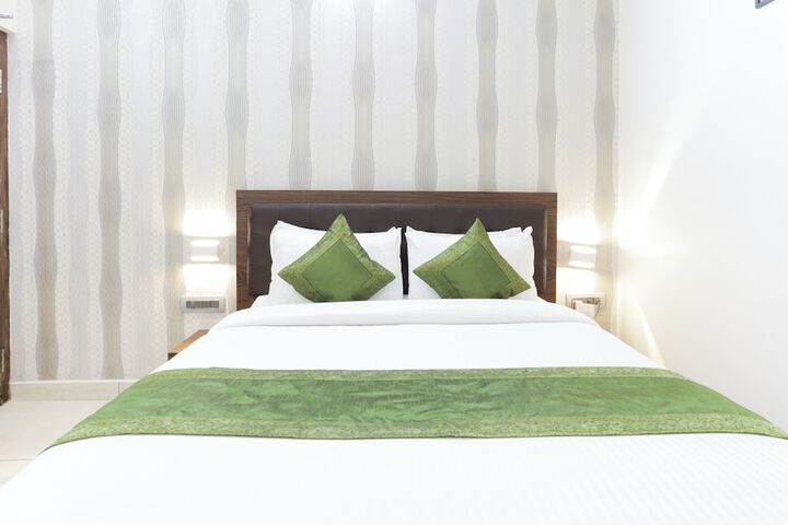 Room 45 of 63