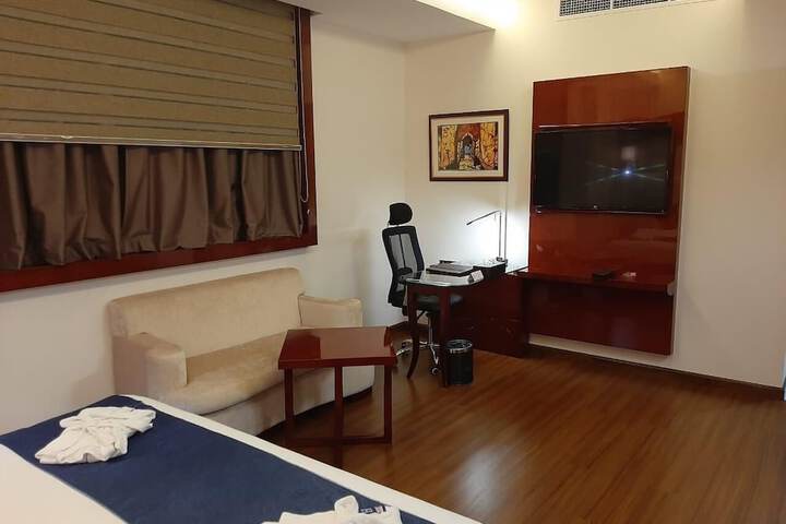Room 19 of 62