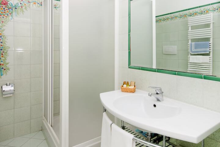 Bath Photo